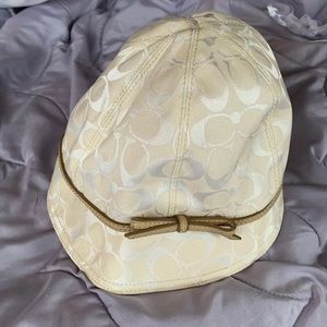 Coach hat